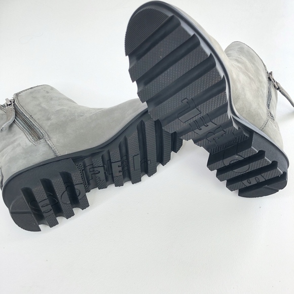 Sorel | Grey Phoenix Zip Boot Waterproof Leather - Picture 6 of 6